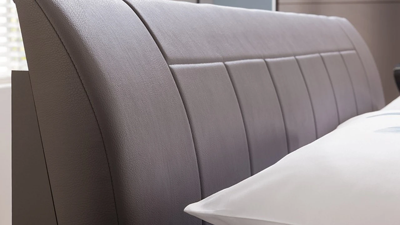 Bed Suite met chrome poten Bed Suite Met Chrome Poten -Beter Bed Bed Suite met chrome poten havanna havanna 2