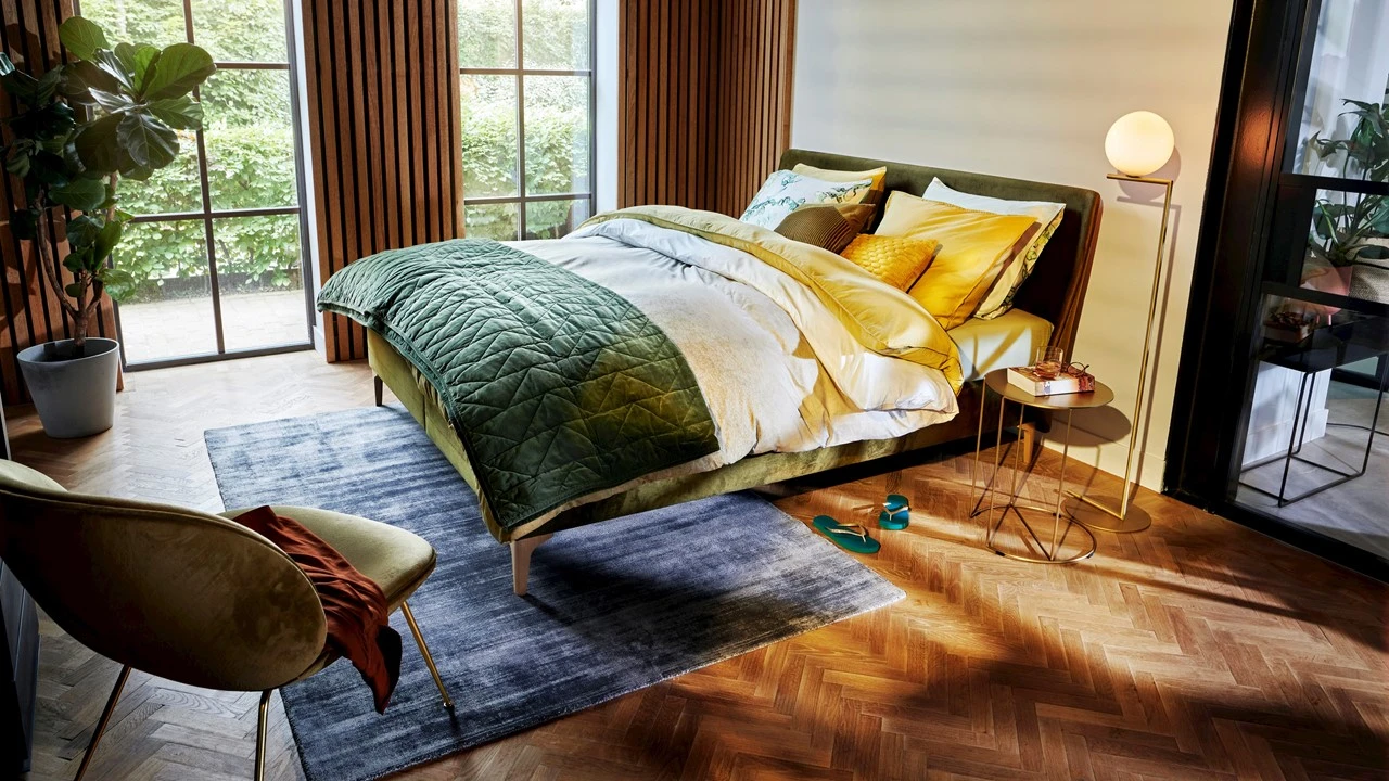 Boxspring Elite Cocoon vlak met Slow Motion 2 matras Boxspring Elite Cocoon Vlak Met Slow Motion 2 Matras -Beter Bed Boxspring Elite Cocoon vlak met Slow Motion 2 matras olijf 1