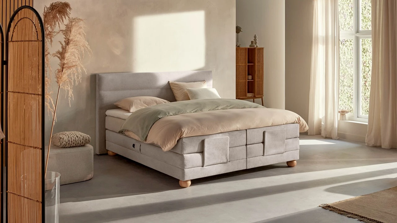 Boxspring Solid Lina verstelbaar met gestoffeerd matras Karlsson Boxspring Solid Lina Verstelbaar Met Gestoffeerd Matras -Beter Bed Boxspring Solid Lina verstelbaar met gestoffeerd matras naturel